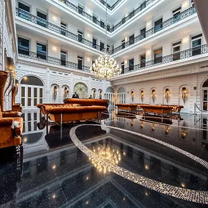 Prestige Hotel